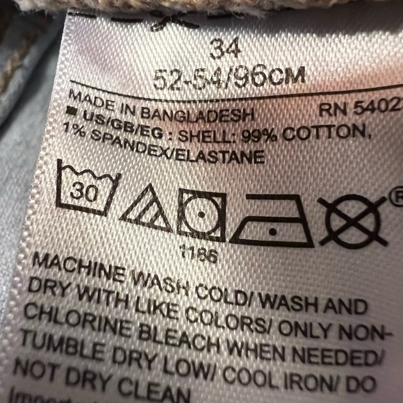 Gap Girlfriend jeans - Picture 5 of 6